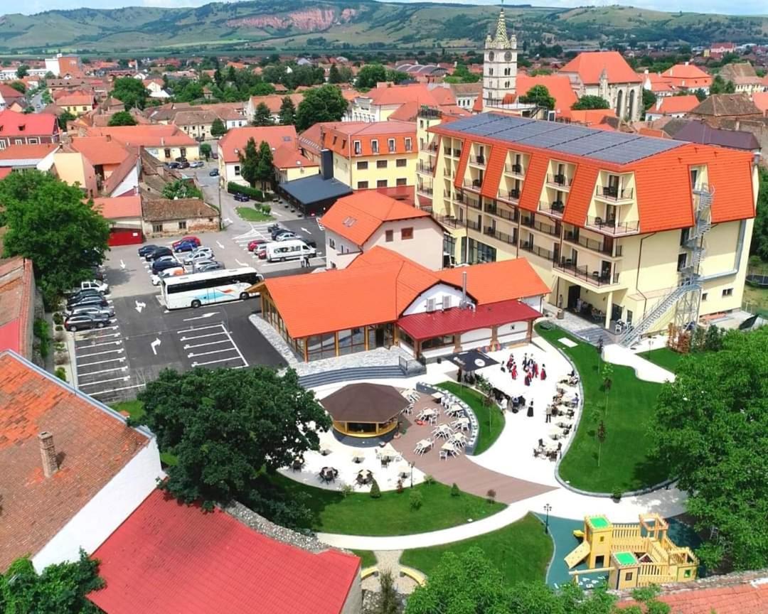 Hotel Leul De Aur Sebeş Exterior foto