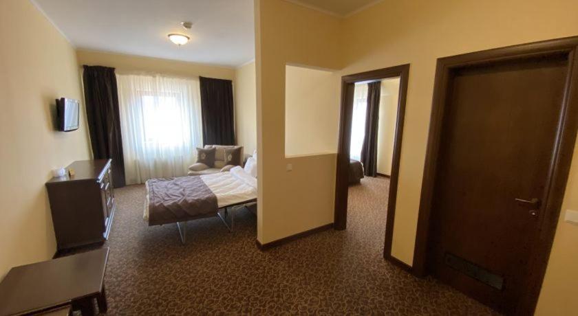 Hotel Leul De Aur Sebeş Exterior foto