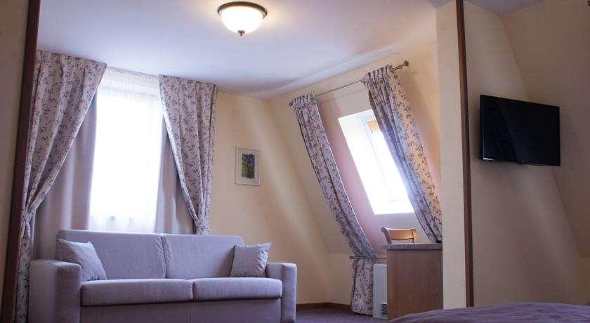 Hotel Leul De Aur Sebeş Quarto foto